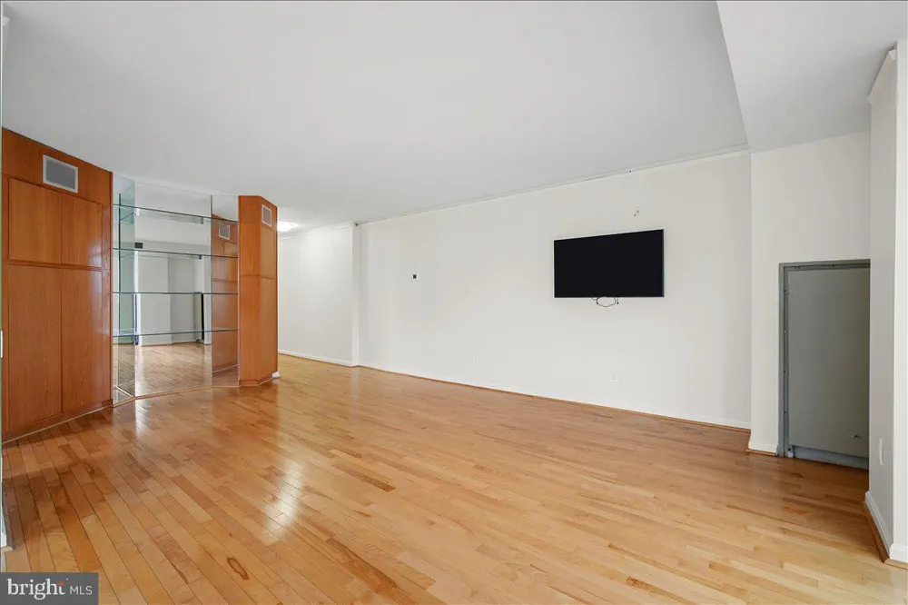 1200 23RD ST NW #810 Washington, DC 20037