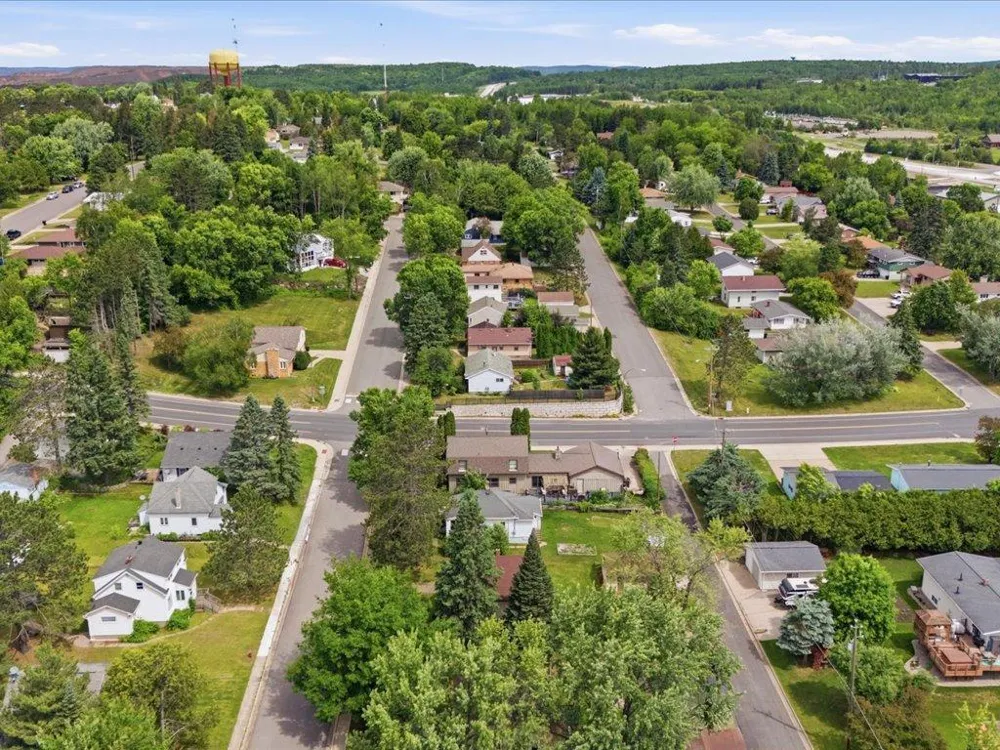 1100 Jones Street Eveleth, MN 55734