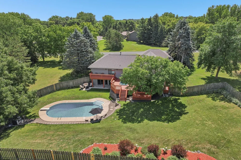 8583 Bower Path Inver Grove Heights, MN 55076
