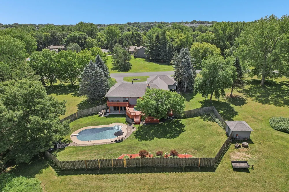 8583 Bower Path Inver Grove Heights, MN 55076