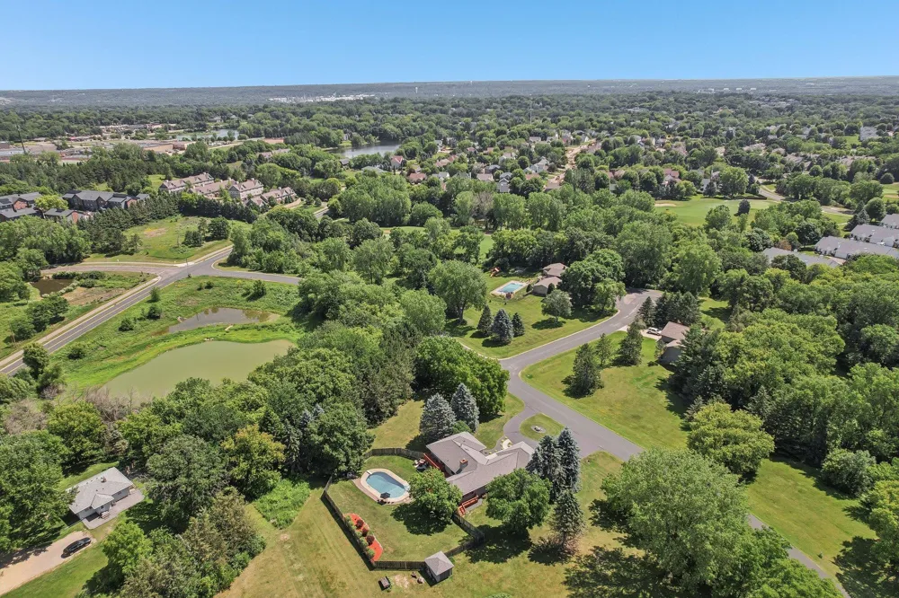 8583 Bower Path Inver Grove Heights, MN 55076