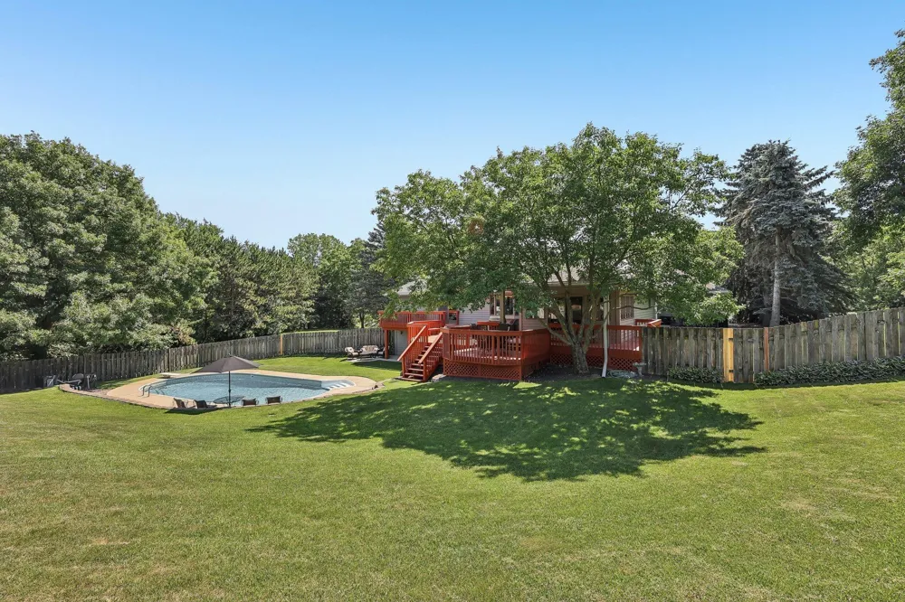 8583 Bower Path Inver Grove Heights, MN 55076