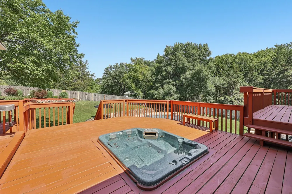 8583 Bower Path Inver Grove Heights, MN 55076