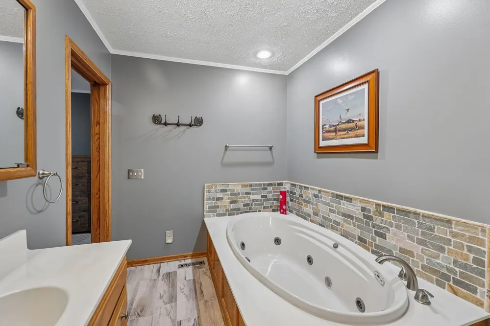 8583 Bower Path Inver Grove Heights, MN 55076