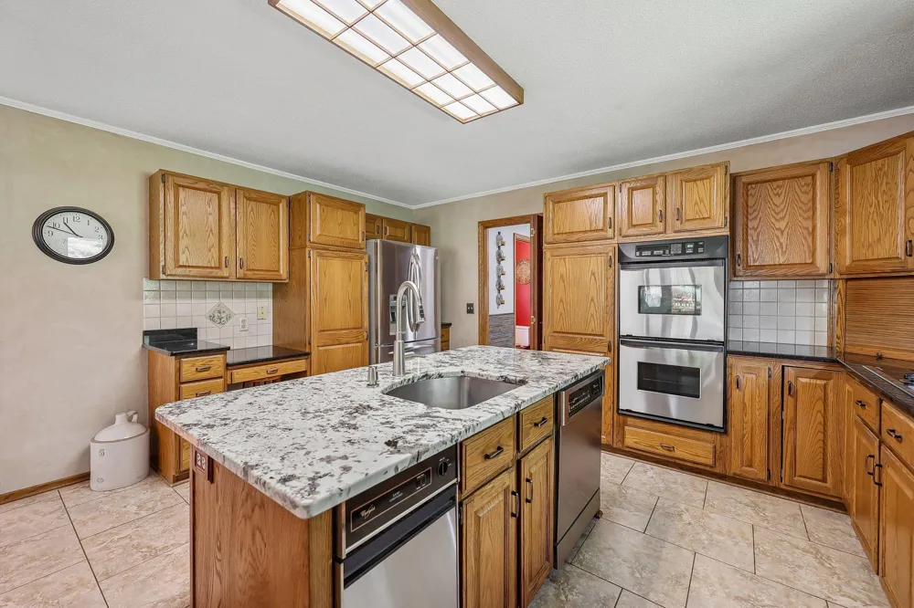 8583 Bower Path Inver Grove Heights, MN 55076
