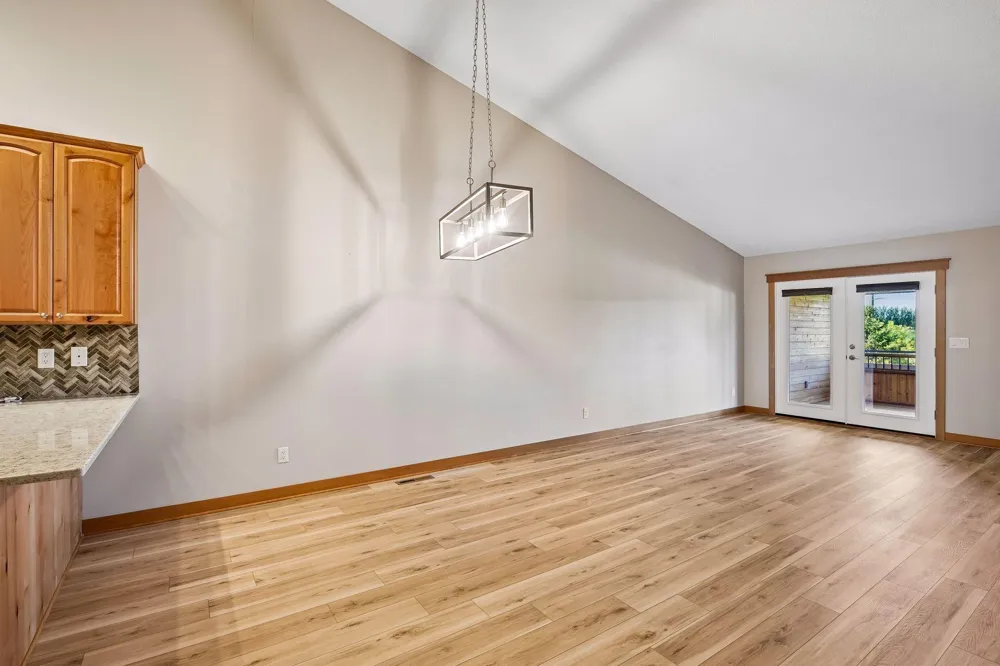 1851 Lakeridge Way Waconia, MN 55387