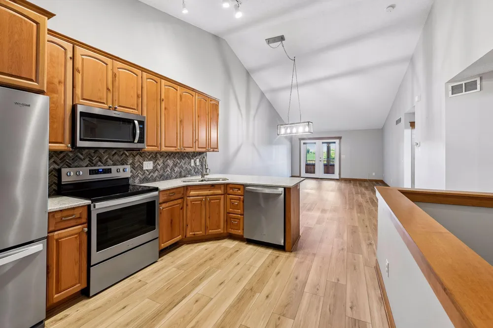 1851 Lakeridge Way Waconia, MN 55387