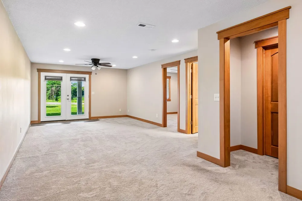 1851 Lakeridge Way Waconia, MN 55387