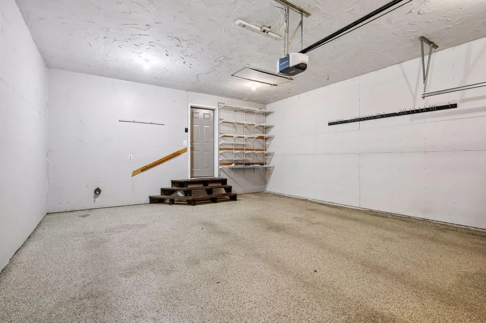 1851 Lakeridge Way Waconia, MN 55387