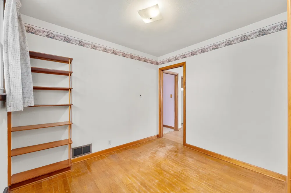 407 W Buckman Street Augusta, WI 54722