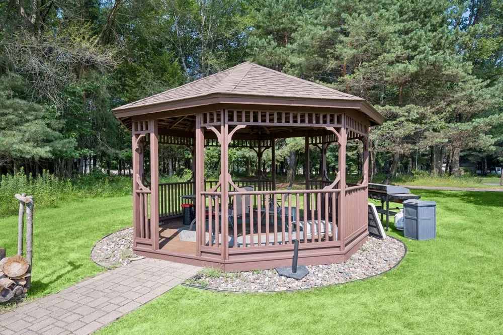 22372 Tipton Street NW Elk River, MN 55330