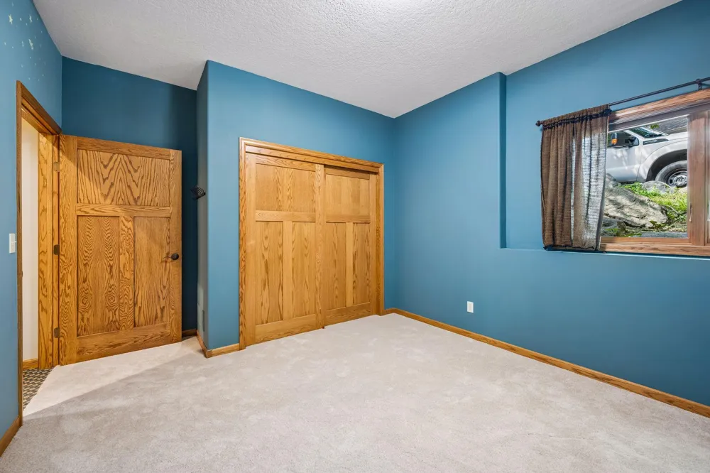 22372 Tipton Street NW Elk River, MN 55330