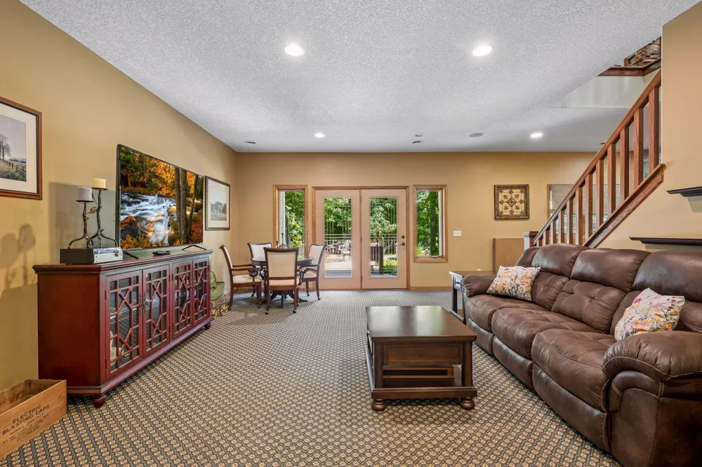 22372 Tipton Street NW Elk River, MN 55330