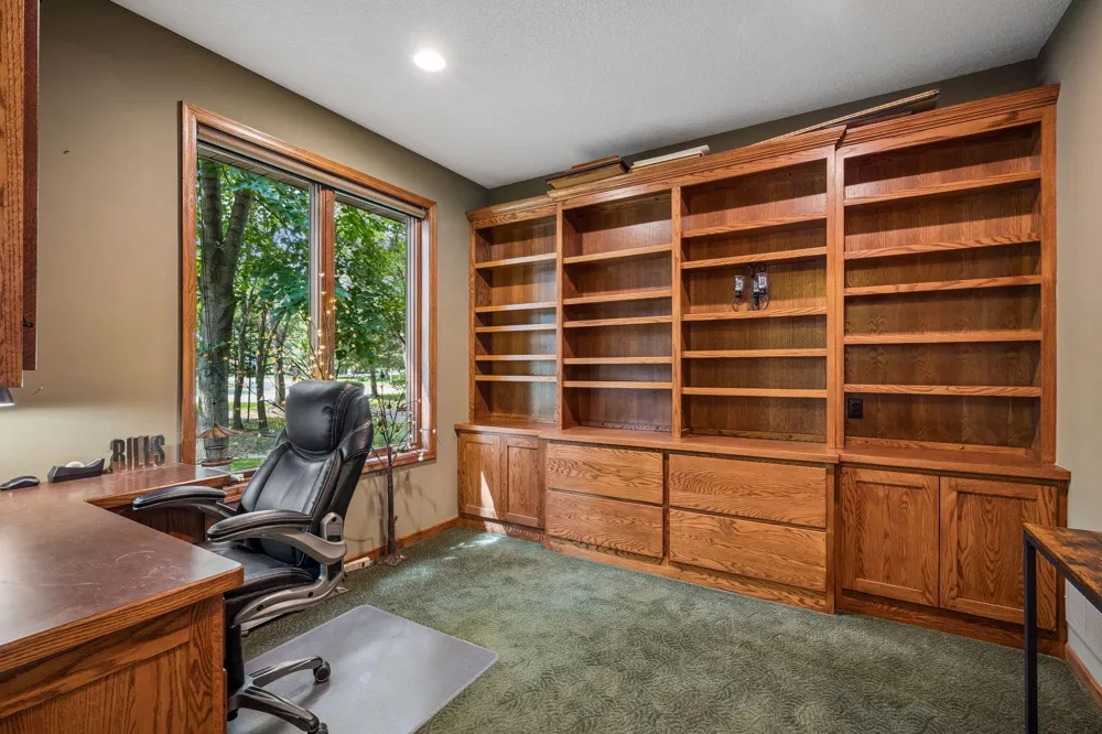 22372 Tipton Street NW Elk River, MN 55330