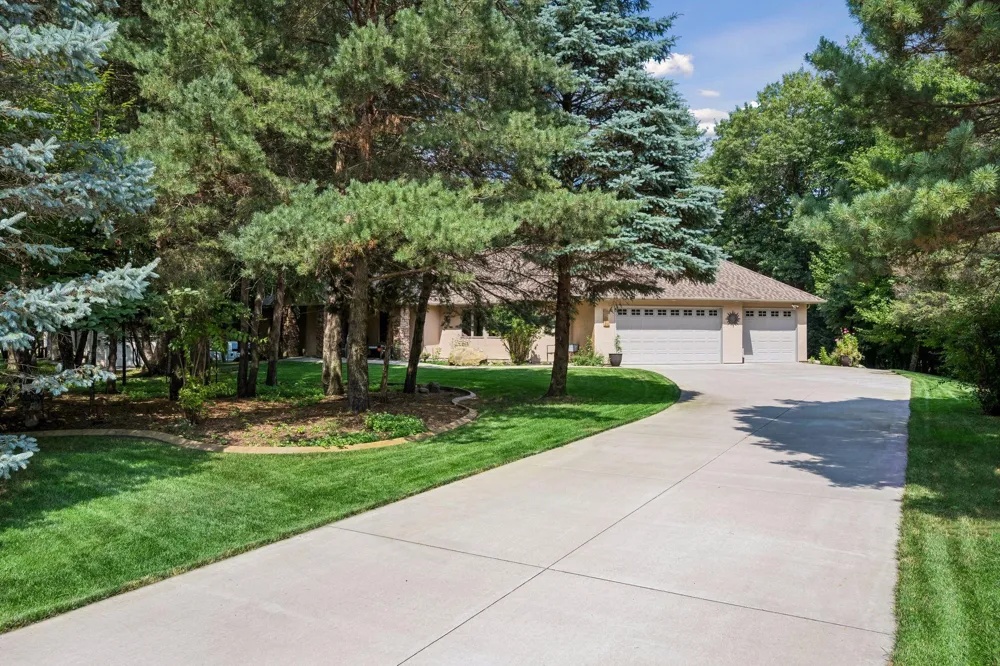 22372 Tipton Street NW Elk River, MN 55330