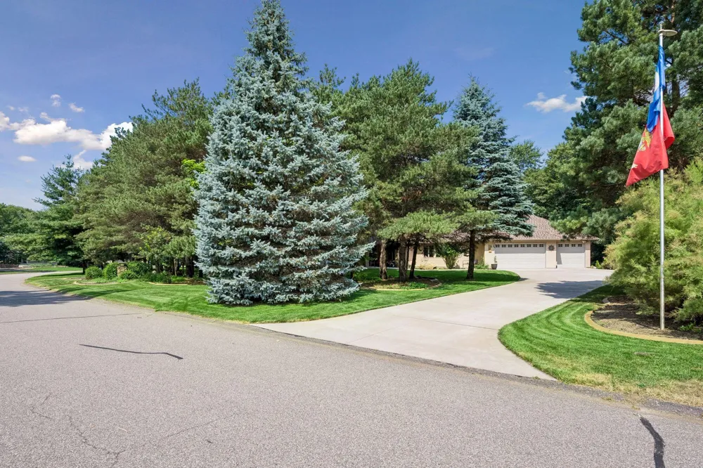 22372 Tipton Street NW Elk River, MN 55330