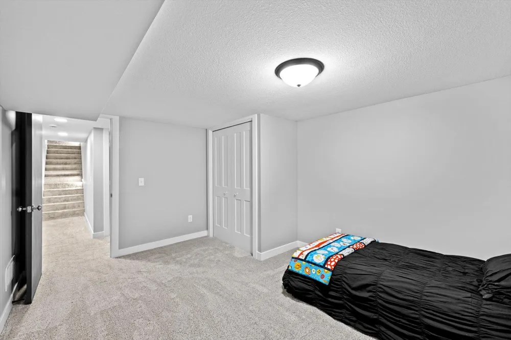 5415 Twin Lake Boulevard E Brooklyn Center, MN 55429