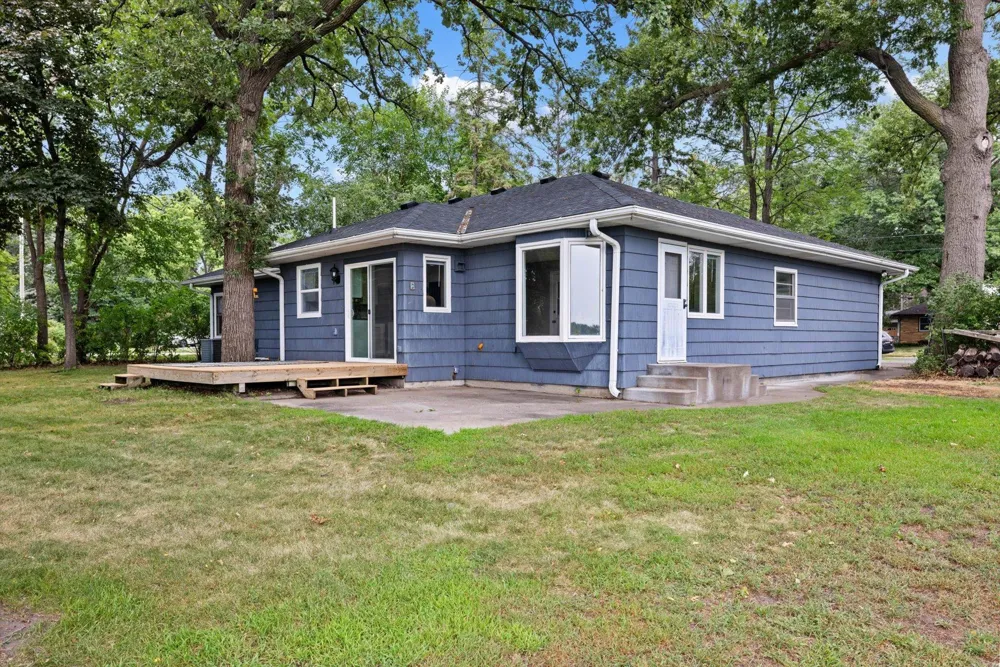 5415 Twin Lake Boulevard E Brooklyn Center, MN 55429