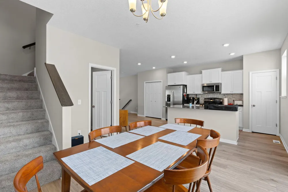 4722 Bottlebrush Lane Minnetrista, MN 55331