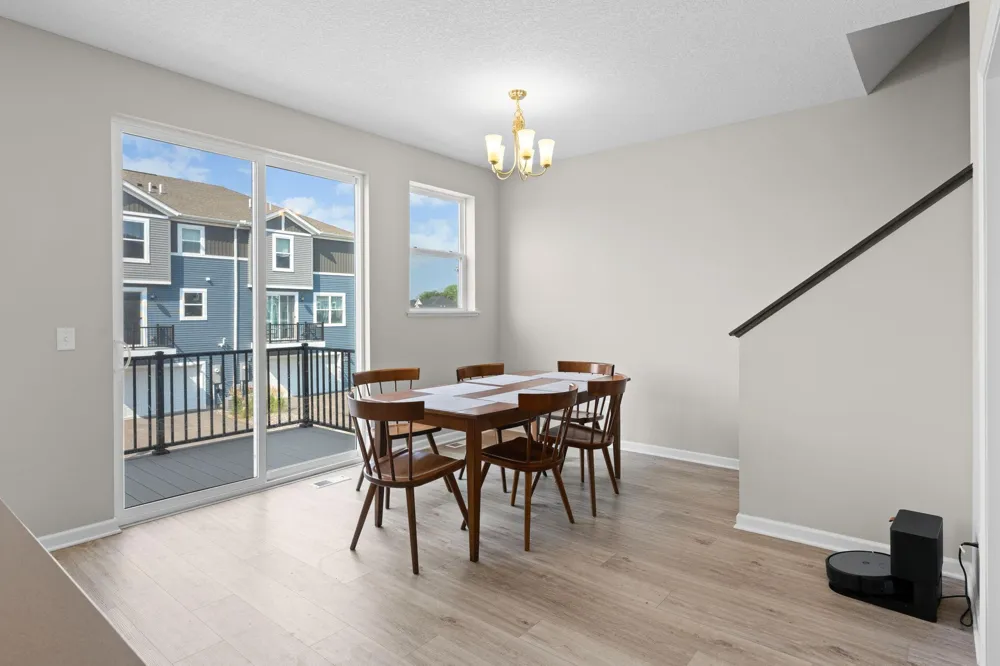 4722 Bottlebrush Lane Minnetrista, MN 55331