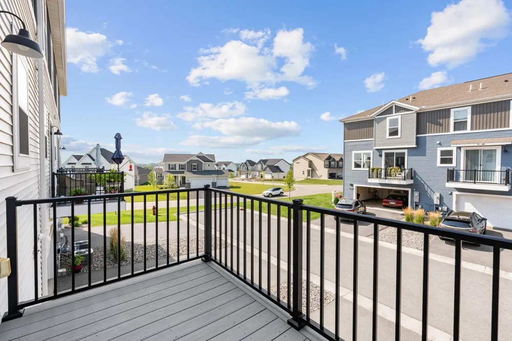 4722 Bottlebrush Lane Minnetrista, MN 55331