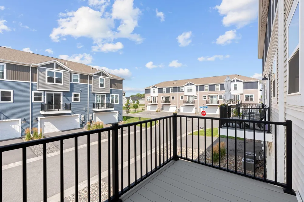 4722 Bottlebrush Lane Minnetrista, MN 55331