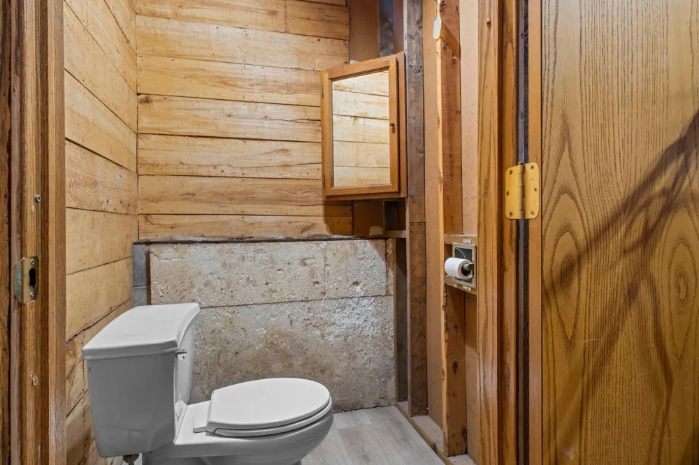 32350 Cedar Crest Trail NE North Branch, MN 55056