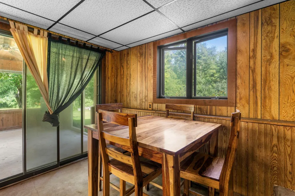 32350 Cedar Crest Trail NE North Branch, MN 55056