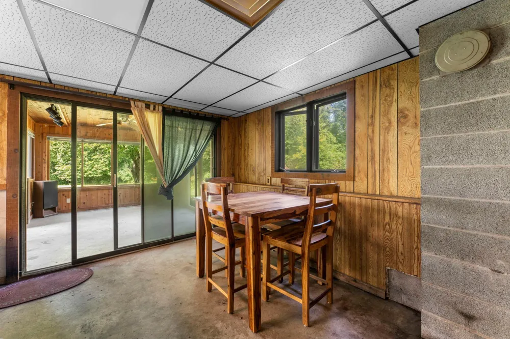 32350 Cedar Crest Trail NE North Branch, MN 55056
