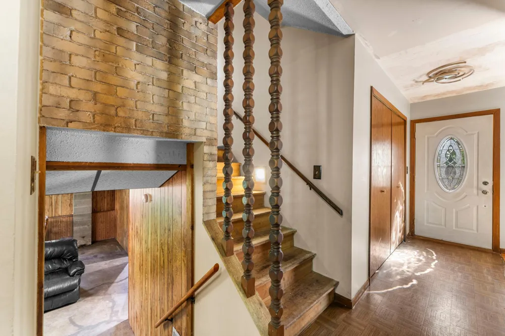 32350 Cedar Crest Trail NE North Branch, MN 55056