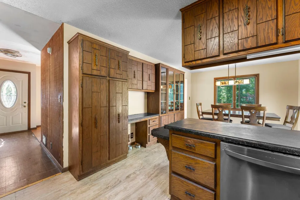 32350 Cedar Crest Trail NE North Branch, MN 55056