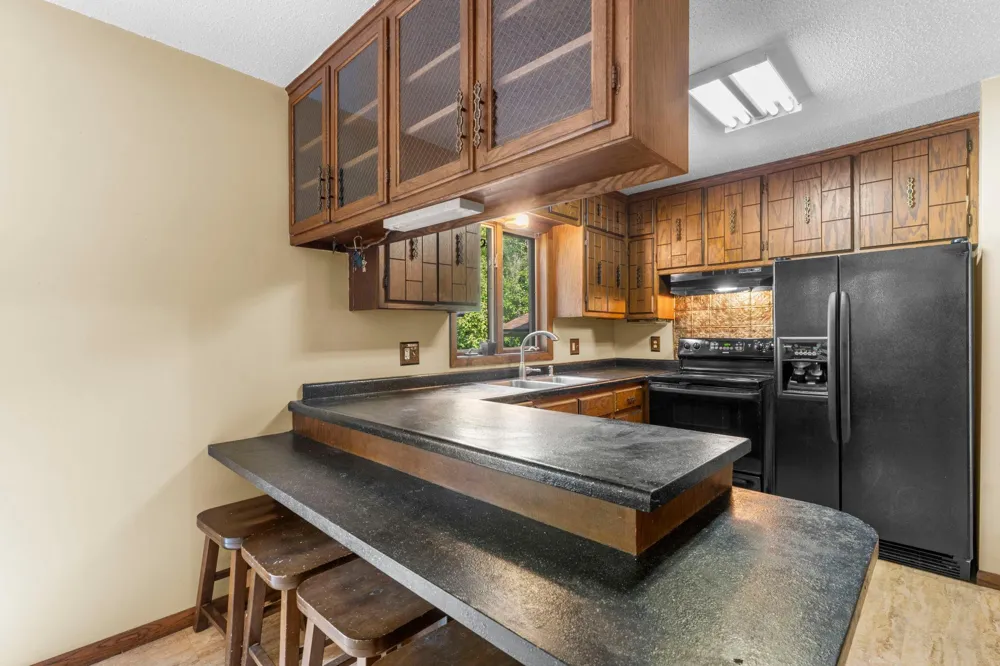 32350 Cedar Crest Trail NE North Branch, MN 55056