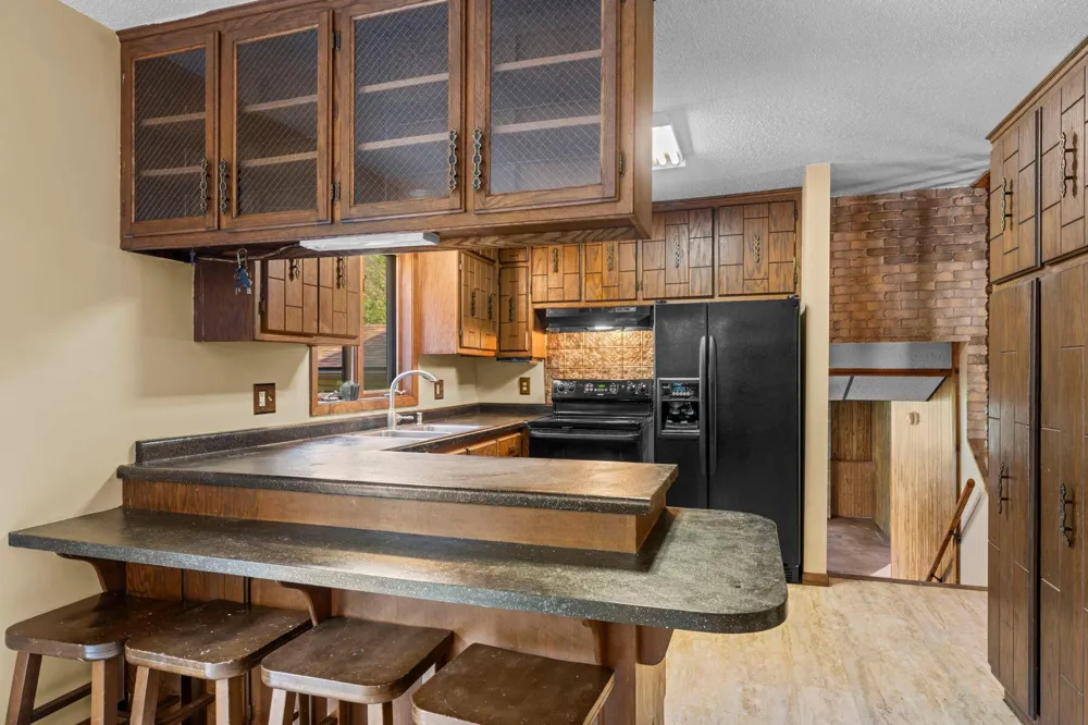 32350 Cedar Crest Trail NE North Branch, MN 55056