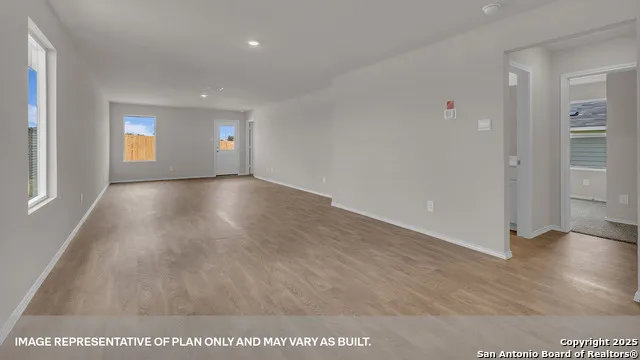 258 Fairlawn Way Maxwell, TX 78656