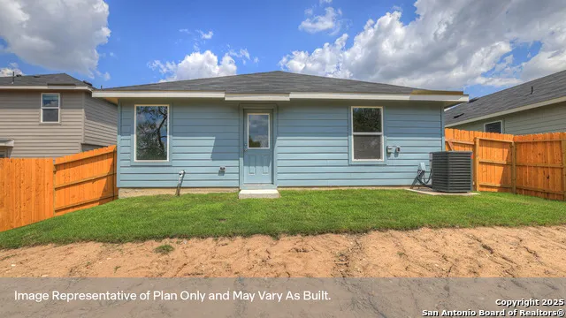 258 Fairlawn Way Maxwell, TX 78656