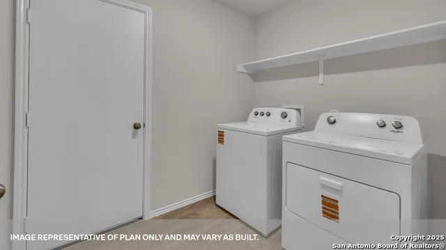 258 Fairlawn Way Maxwell, TX 78656