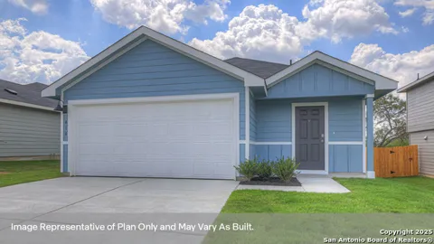 285 Fairlawn Way
