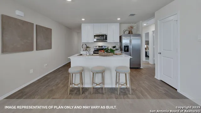 134 Surrey Oaks Maxwell, TX 78656