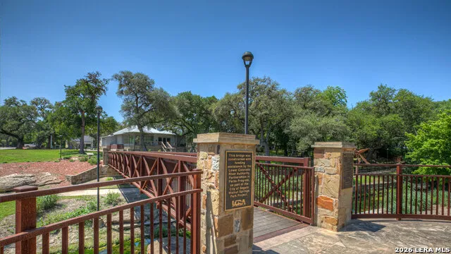 1018 Gladys Run Seguin, TX 78155