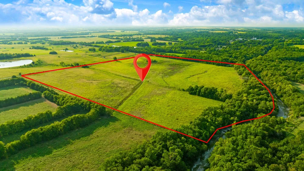 County Road 25200 Roxton, TX 75435