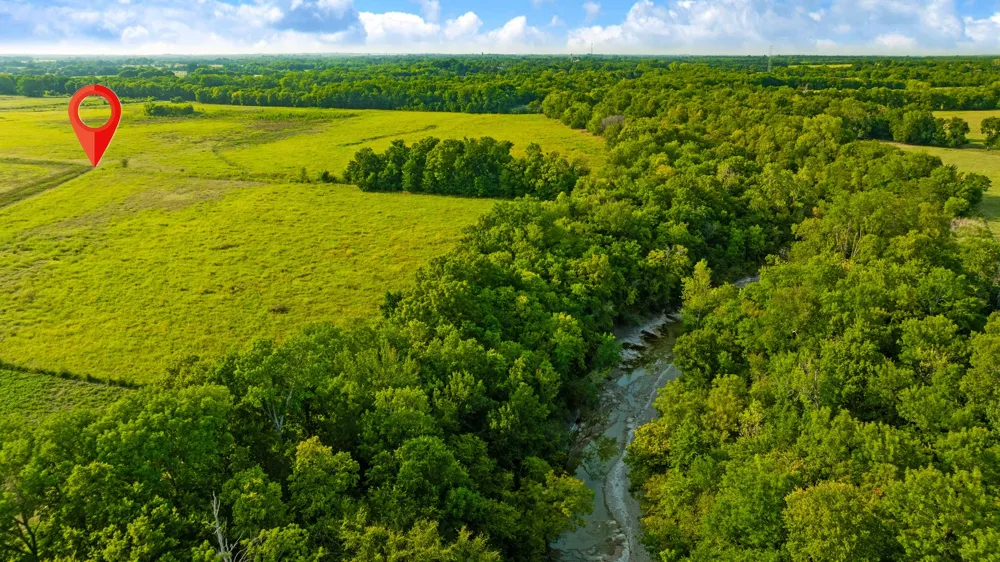 County Road 25200 Roxton, TX 75435