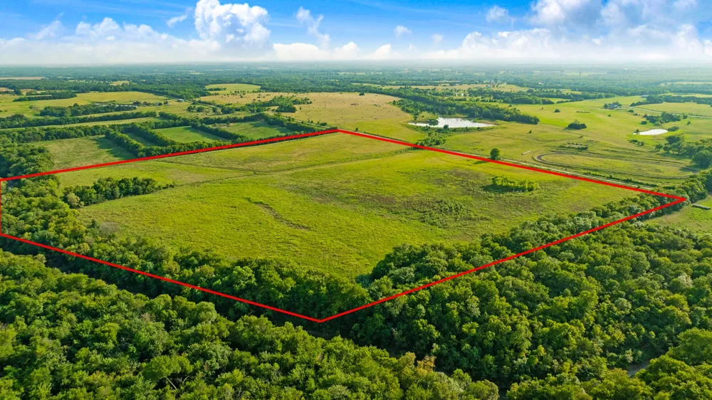 County Road 25200 Roxton, TX 75435