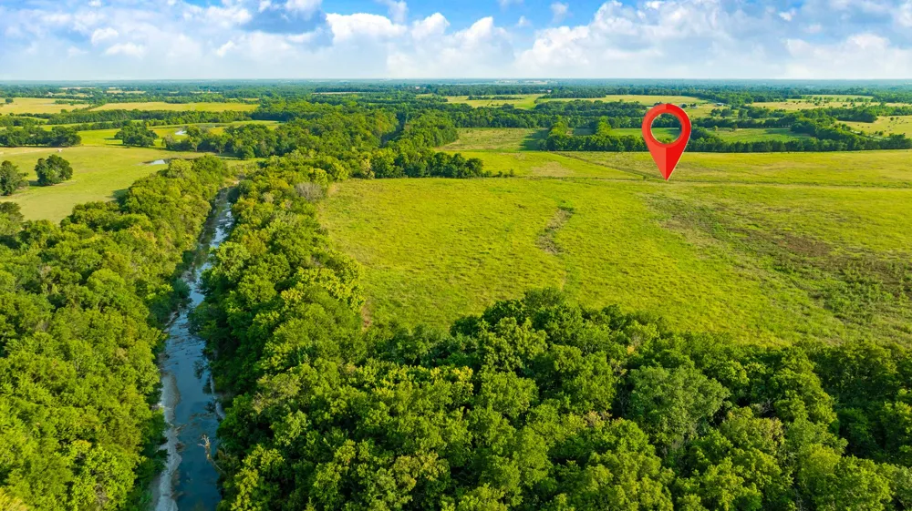 County Road 25200 Roxton, TX 75435