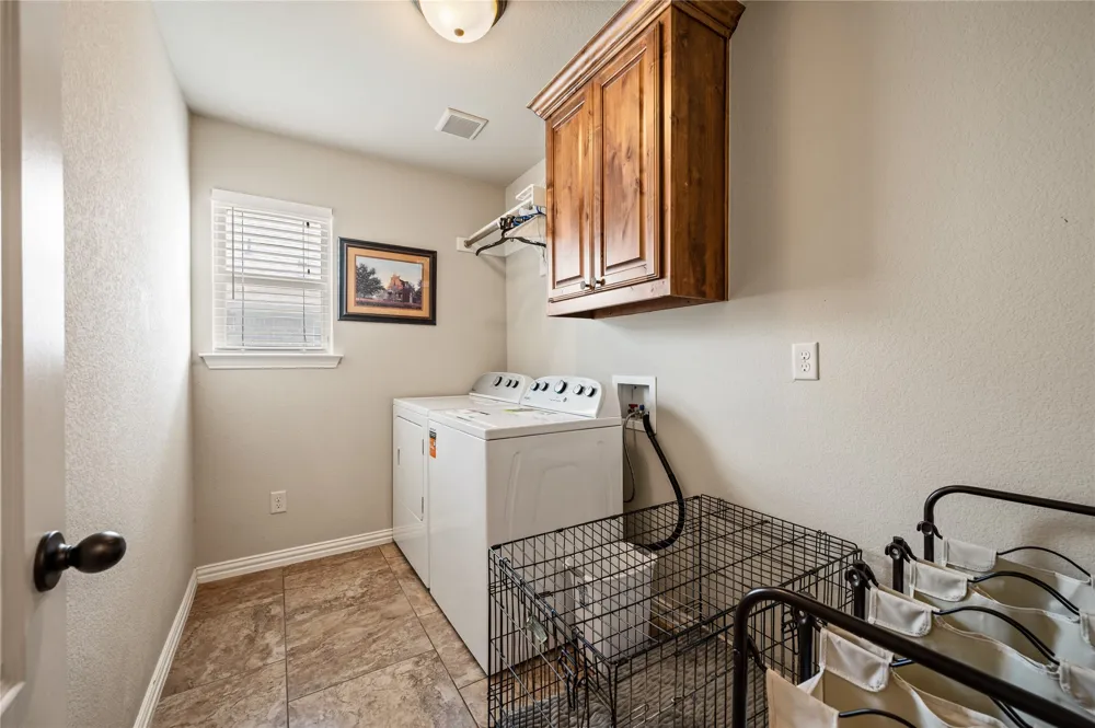 116 Camouflage Circle Willow Park, TX 76008