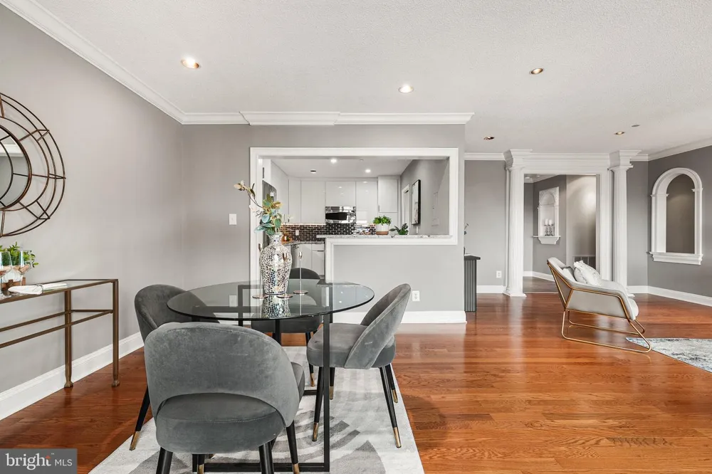 1016 WAYNE STREET #1007 Arlington, VA 22204