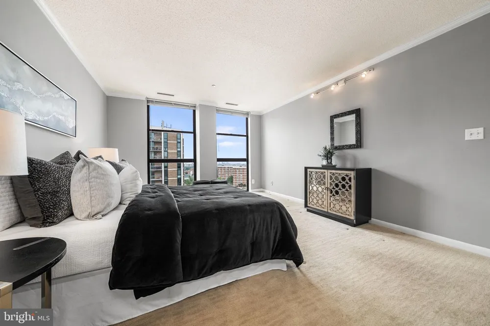 1016 WAYNE STREET #1007 Arlington, VA 22204