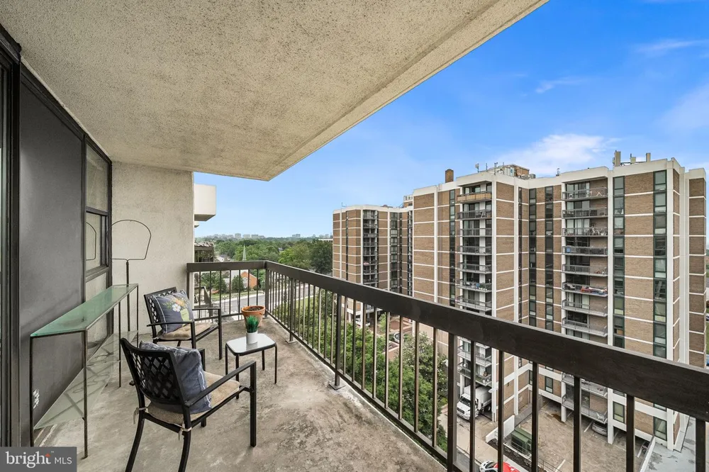 1016 WAYNE STREET #1007 Arlington, VA 22204