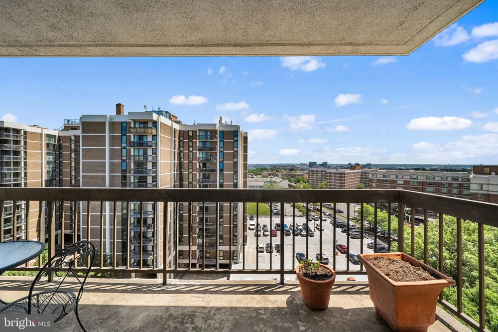 1016 WAYNE STREET #1007 Arlington, VA 22204