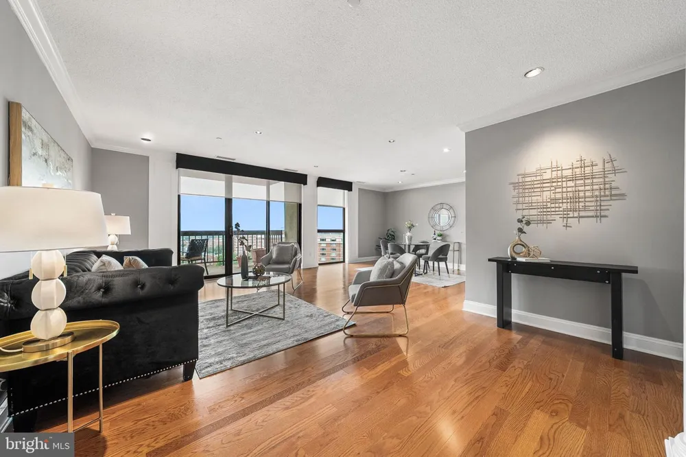 1016 WAYNE STREET #1007 Arlington, VA 22204