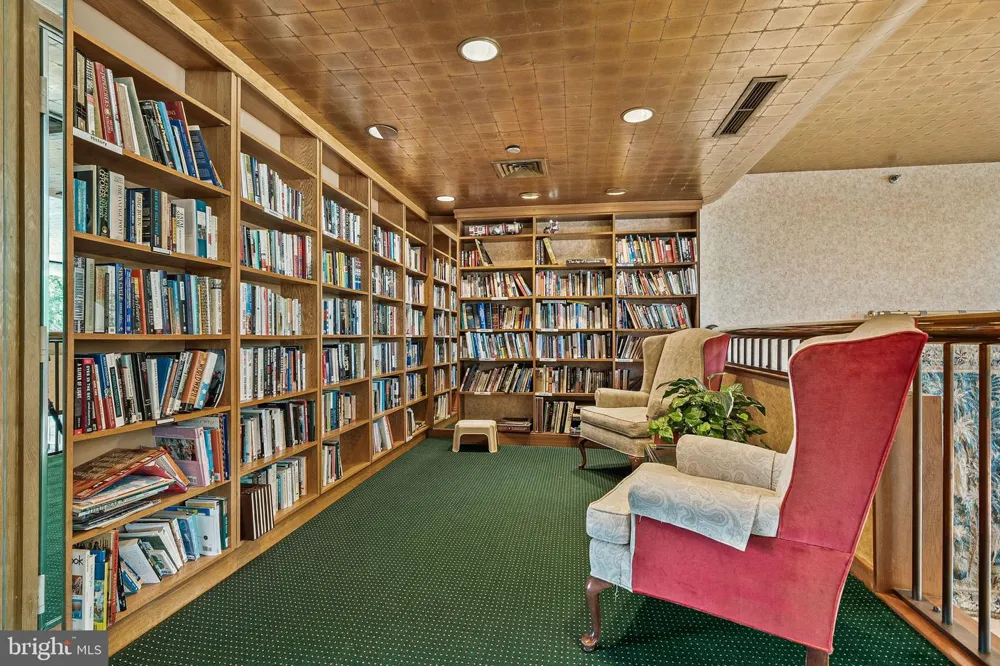 1016 WAYNE STREET #1007 Arlington, VA 22204